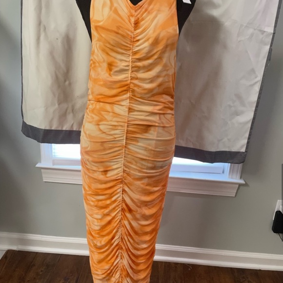 NWT House of Harlow 1960 Midi Orange Tie-Dye Sleeveless Ruched Dress Siz… - Picture 4 of 11